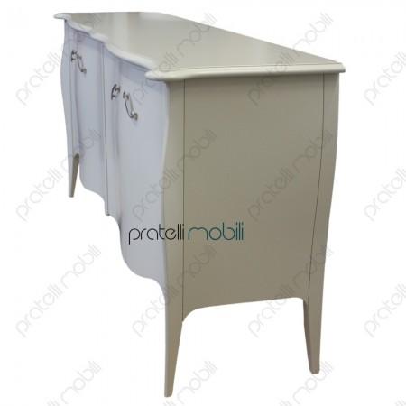 Credenza bombata colore RAL 9001 con maniglie art. 5 argento graffiato